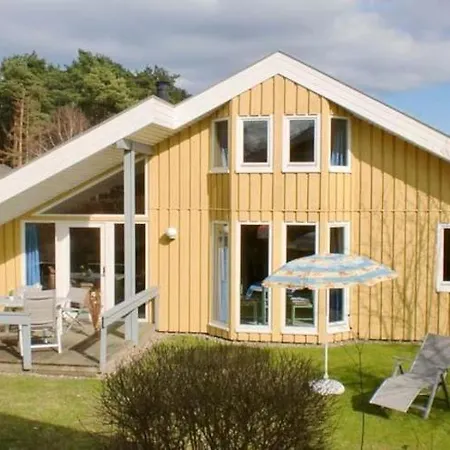 Mirow In Holiday home