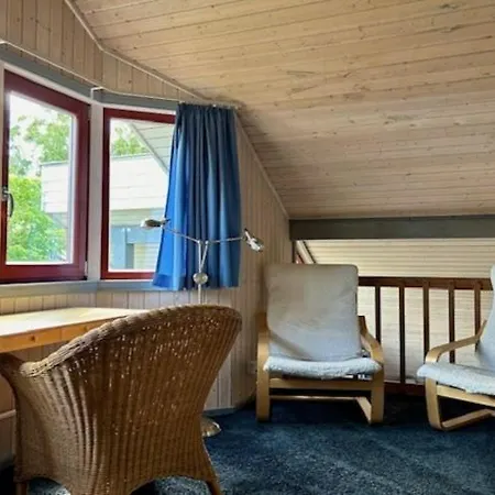 Holiday home Mirow In *
